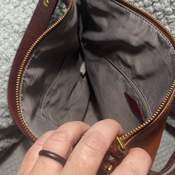 Fossil Shoulder Crossbody - Picture 3 of 8